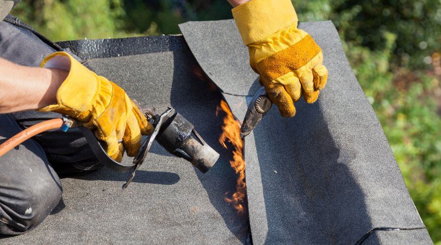 Professional Flat Roofing Installation in Oakdale, NY